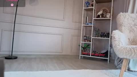 ellaxxxstar online show from May 29, 2026, 5:49 am