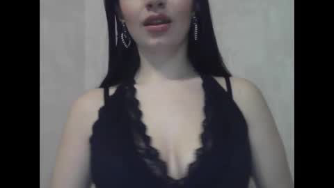 elle010843 online show from February 12, 2025, 8:38 am