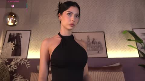 Snapshot of ellediane chatting on May 11, 2026, 10:40 pm Elle Diane online show from May 11, 2026, 10:40 pm