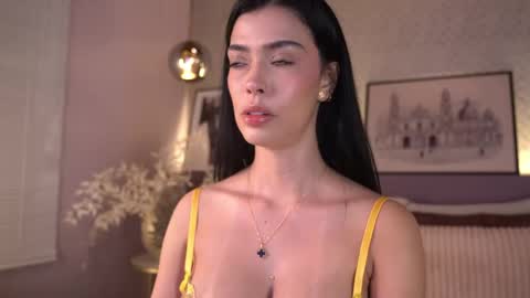 Snapshot of ellediane chatting on May 19, 2026, 1:56 am Elle Diane online show from May 19, 2026, 1:56 am