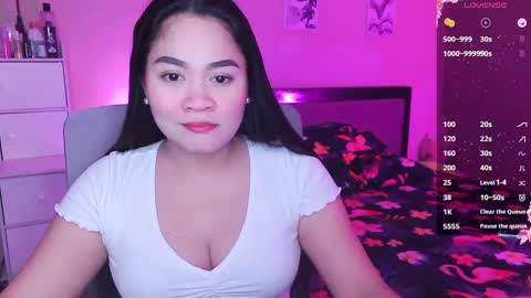 Snapshot of elleelle123 chatting on December 26, 2024, 12:49 pm Ann online show from December 26, 2024, 12:49 pm