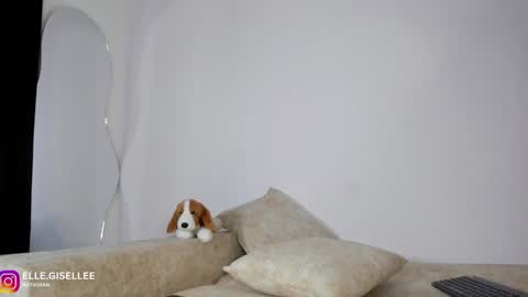 Yiss online show from January 15, 2025, 5:29 am