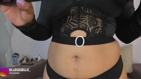 Yiss online show from September 29, 2025, 3:11 am