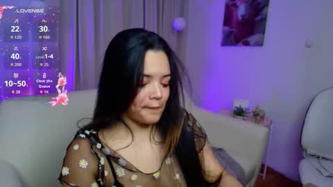 Snapshot of elli_snow chatting on November 12, 2025, 3:18 am elli_snow online show from November 12, 2025, 3:18 am