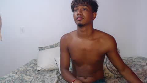 Snapshot of ellie_andy19 chatting on January 24, 2025, 7:41 am kev  dani online show from January 24, 2025, 7:41 am