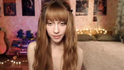 ellie_friendly online show from December 27, 2024, 3:31 am