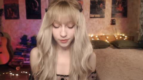 ellie_friendly online show from January 26, 2025, 12:16 am