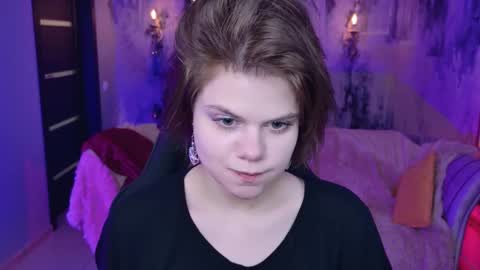 elliemurler online show from January 13, 2026, 1:38 pm