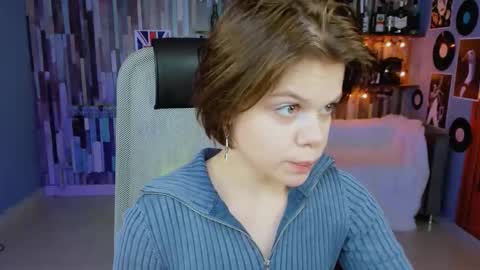 elliemurler online show from January 14, 2026, 1:06 pm