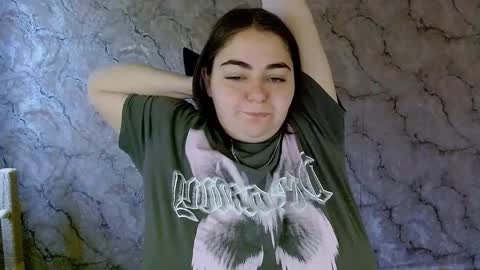 Ellie online show from October 9, 2025, 5:05 am