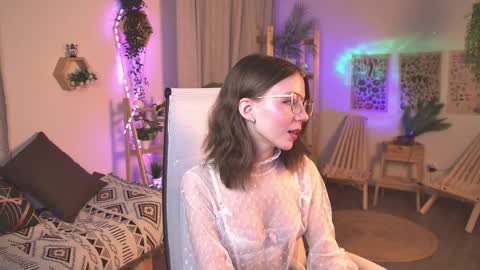 Elli online show from April 2, 2026, 6:22 am
