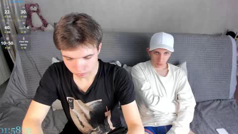 Snapshot of elliot_winki chatting on May 1, 2026, 6:45 pm elliot_winki online show from May 1, 2026, 6:45 pm