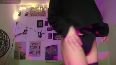 Snapshot of ellis_flowers chatting on February 3, 2026, 2:53 am . online show from February 3, 2026, 2:53 am