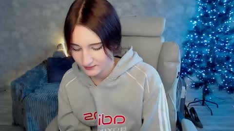 Snapshot of ellisjoy chatting on December 19, 2025, 10:44 am Ellis online show from December 19, 2025, 10:44 am