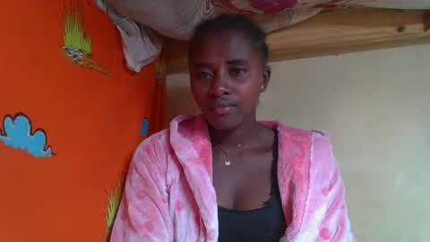 Ellodi online show from May 16, 2026, 1:02 am