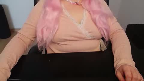 Elly online show from April 1, 2026, 7:20 am