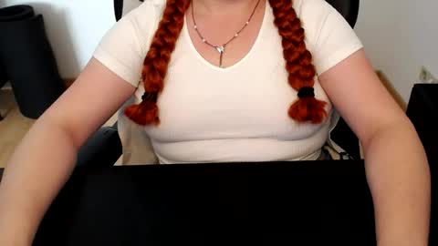 Elly online show from July 5, 2026, 11:50 am