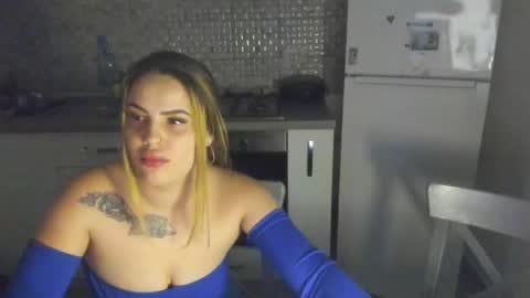 ellslimdoll online show from March 19, 2026, 2:04 am