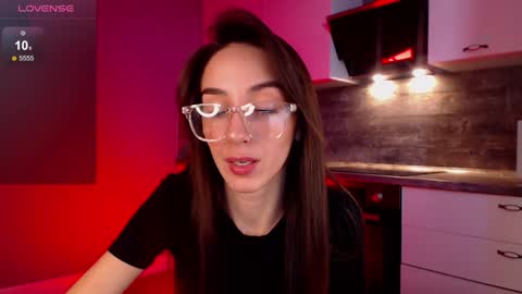 Snapshot of ellzabeth_ellison chatting on December 23, 2024, 9:05 am Im online Fri Sun Mon Tue Thu Fri Sat3 from 1000 online show from December 23, 2024, 9:05 am