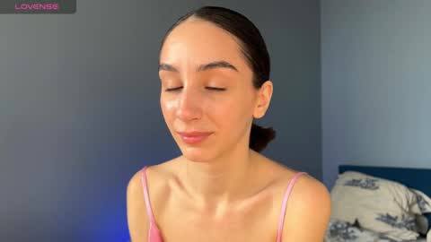 Snapshot of ellzabeth_ellison chatting on March 7, 2025, 6:35 am Im online Fri Sun Mon Tue Thu Fri Sat3 from 1000 online show from March 7, 2025, 6:35 am