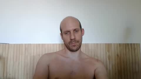 Mati Restrepo online show from March 15, 2026, 2:45 pm