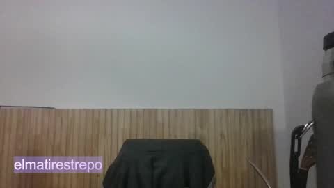 Mati Restrepo online show from May 22, 2026, 2:40 am