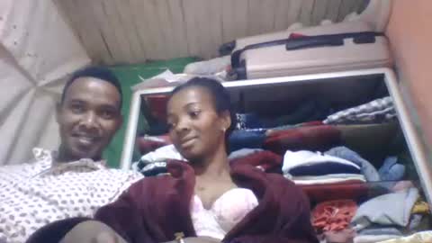 elodynarcisse online show from December 17, 2025, 5:24 am