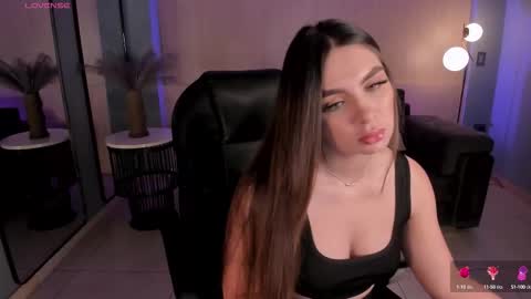 ELOISA OLIVERO online show from October 6, 2025, 11:40 am