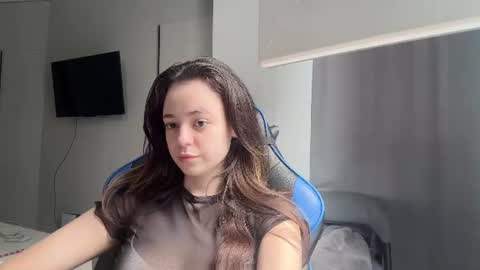 Milana online show from July 14, 2026, 9:03 am