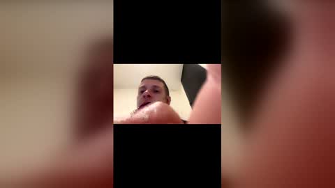 ElPatriko9229 online show from February 19, 2026, 11:01 pm