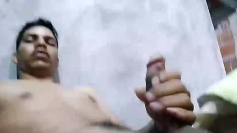 Snapshot of elreyto chatting on October 8, 2025, 12:14 pm elreyto online show from October 8, 2025, 12:14 pm