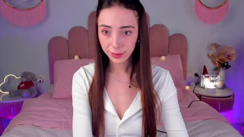 Snapshot of elsa_xo chatting on January 18, 2025, 6:13 am Michelle online show from January 18, 2025, 6:13 am