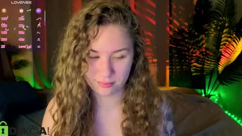 Snapshot of elsie_cutties chatting on May 29, 2026, 1:14 am Elsie online show from May 29, 2026, 1:14 am