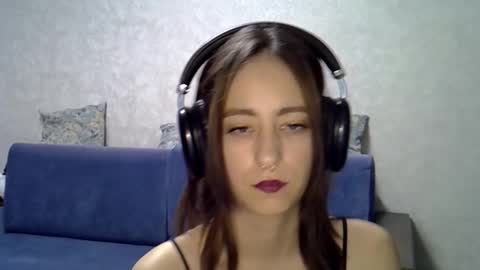 Snapshot of elvinacaraway chatting on October 21, 2025, 8:59 am elvinacaraway online show from October 21, 2025, 8:59 am