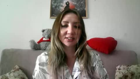 ElvinaSweet online show from September 11, 2025, 6:02 am