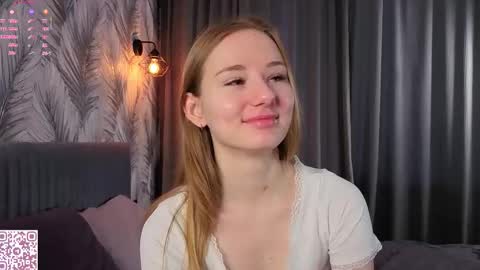 Snapshot of elvyrose chatting on February 18, 2026, 3:24 am Alex online show from February 18, 2026, 3:24 am