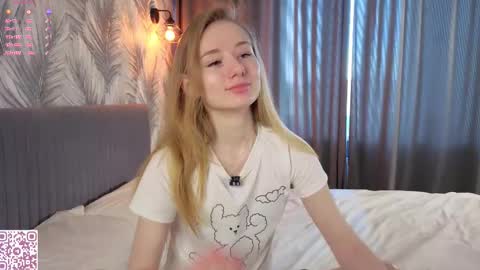 Snapshot of elvyrose chatting on March 26, 2026, 4:29 am Alex online show from March 26, 2026, 4:29 am