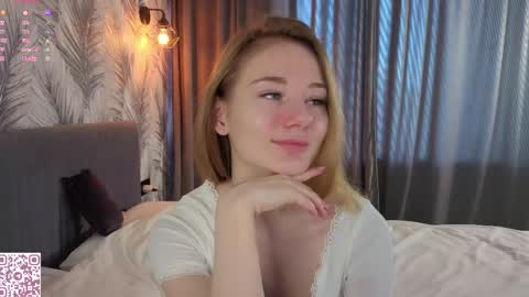 Snapshot of elvyrose chatting on March 27, 2026, 4:40 am Alex online show from March 27, 2026, 4:40 am