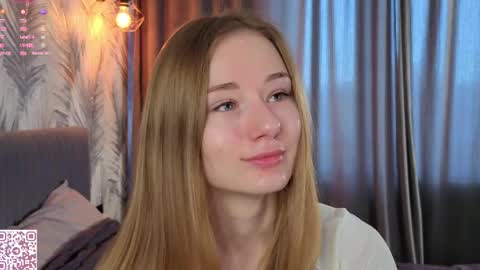 Snapshot of elvyrose chatting on April 3, 2026, 5:27 am Alex online show from April 3, 2026, 5:27 am