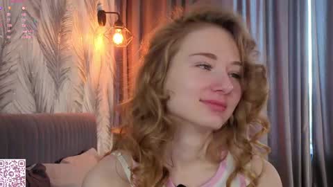 Snapshot of elvyrose chatting on April 10, 2026, 2:39 am Alex online show from April 10, 2026, 2:39 am