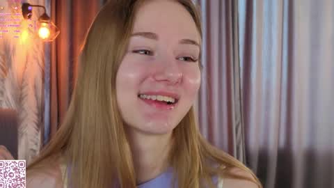 Snapshot of elvyrose chatting on April 11, 2026, 4:28 am Alex online show from April 11, 2026, 4:28 am