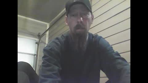 Snapshot of elwooood7 chatting on December 21, 2024, 11:55 am elwooood7 online show from December 21, 2024, 11:55 am