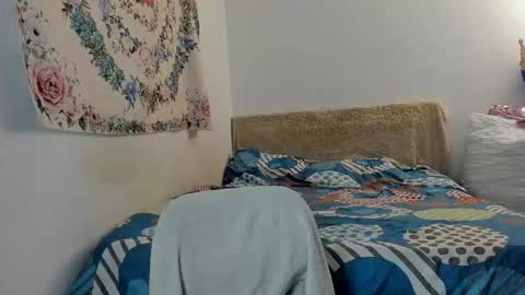 Elizabeth online show from October 26, 2025, 1:44 am