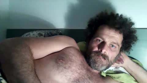 elyjahoye online show from November 24, 2025, 9:03 pm