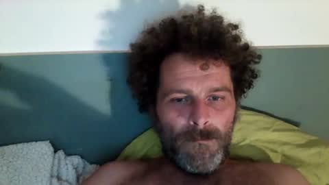 elyjahoye online show from November 26, 2025, 9:05 pm