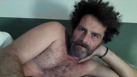 elyjahoye online show from December 2, 2025, 10:38 pm