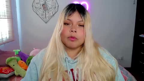 Snapshot of elymoon chatting on September 15, 2025, 7:47 pm Ely online show from September 15, 2025, 7:47 pm