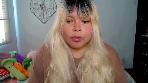 Snapshot of elymoon chatting on September 19, 2025, 3:56 pm Ely online show from September 19, 2025, 3:56 pm