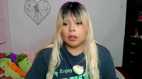 Snapshot of elymoon chatting on September 30, 2025, 11:54 pm Ely online show from September 30, 2025, 11:54 pm