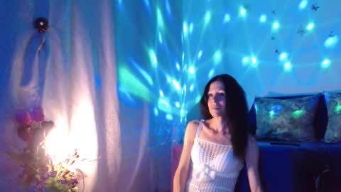 Snapshot of elysasun chatting on September 13, 2025, 6:08 pm Elisa online show from September 13, 2025, 6:08 pm